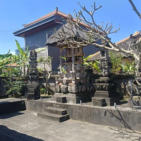 Ari Guest House 11